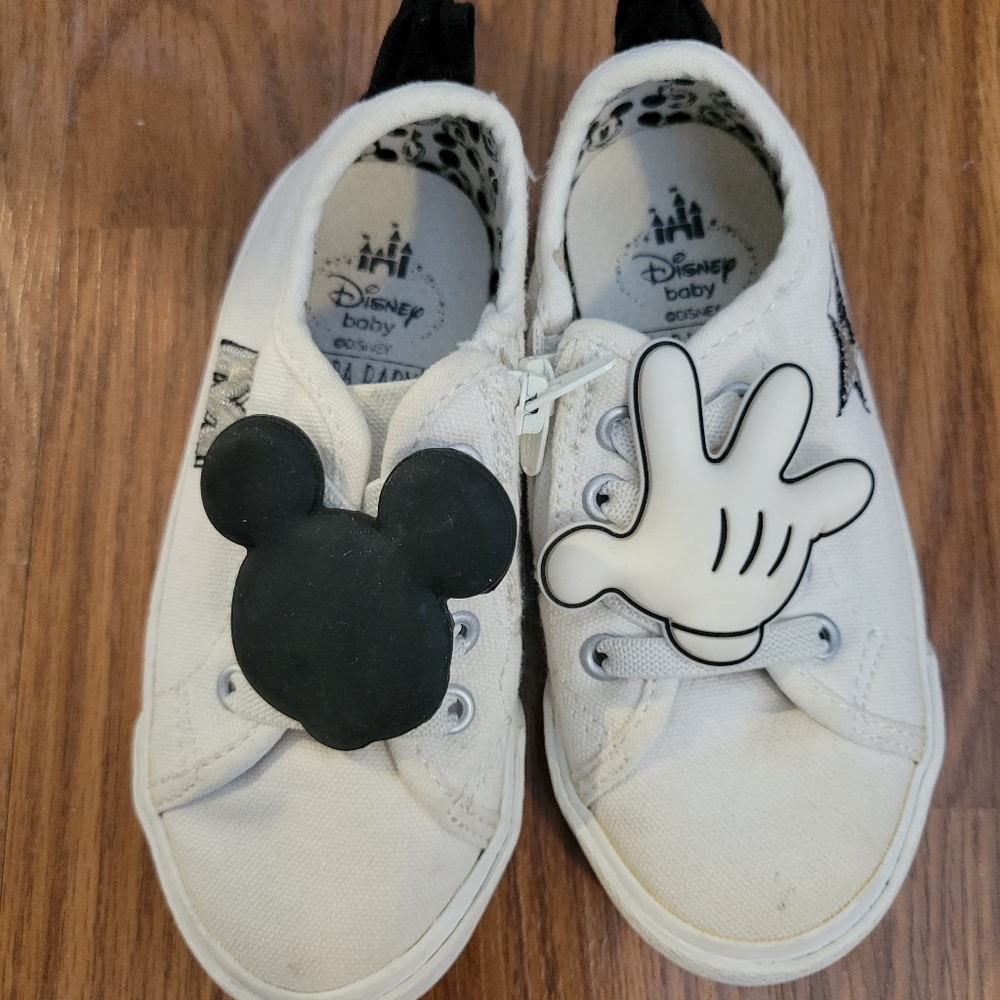 Mickey Mouse toddler shoes
